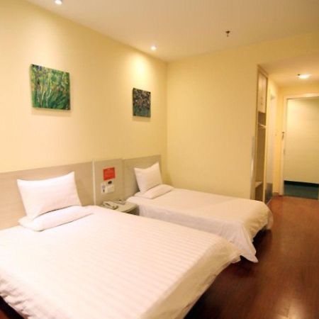 Hanting Express Chongqing Nanping Walkway Bagian luar foto
